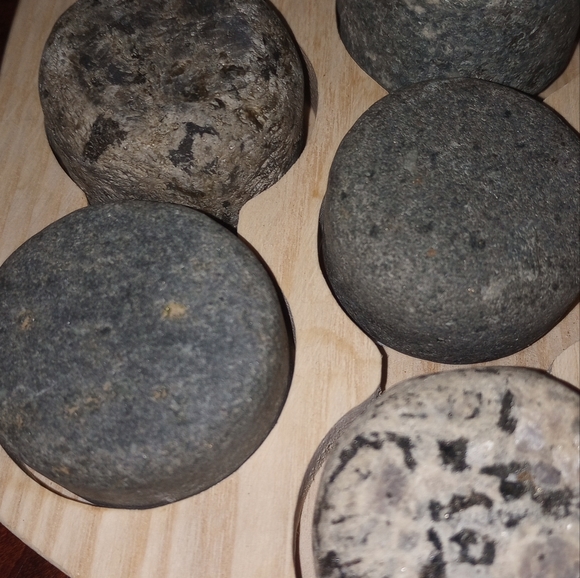 Whiskey Cooling Rocks - Picture 4 of 7